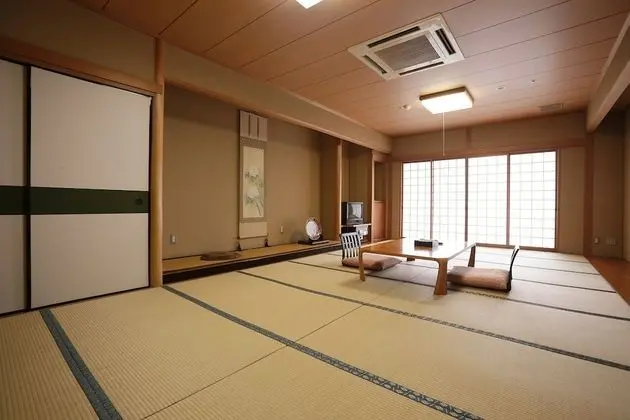 Traditional Oda (Japanese Style)