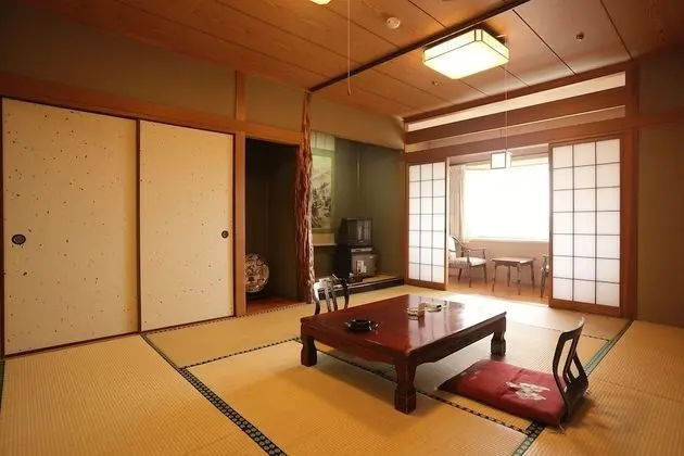 Traditional Oda (Japanese Style)