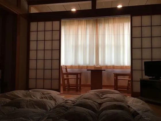 Traditional Oda, Sigara İçilmez (Japanese Style, Separate Sitting Area)