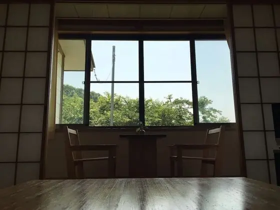 Traditional Oda, Sigara İçilmez (Japanese Style, Separate Sitting Area)