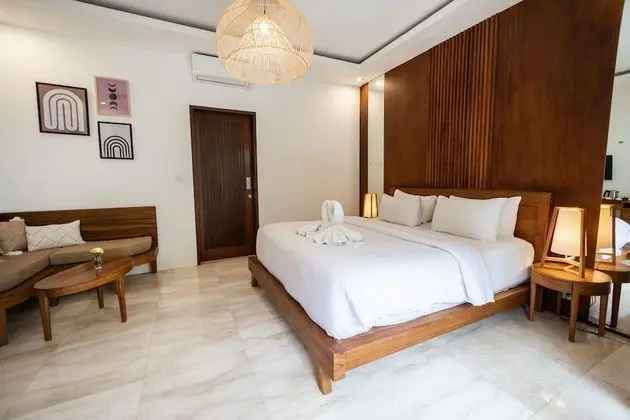 Luxury Süit, 1 Yatak Odası, Havuz Manzaralı