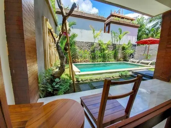 Luxury Süit, 1 Yatak Odası, Havuz Manzaralı