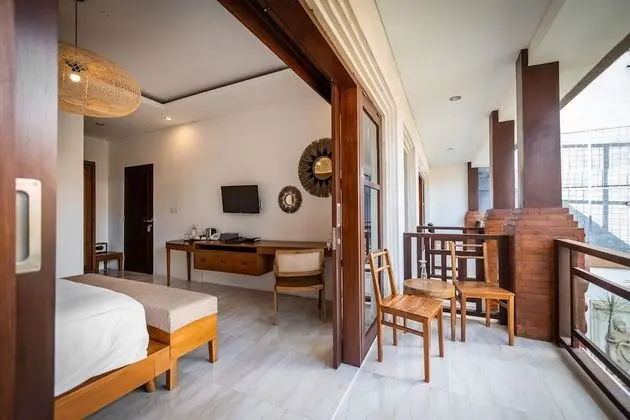 Luxury Süit, 1 Yatak Odası, Havuz Manzaralı