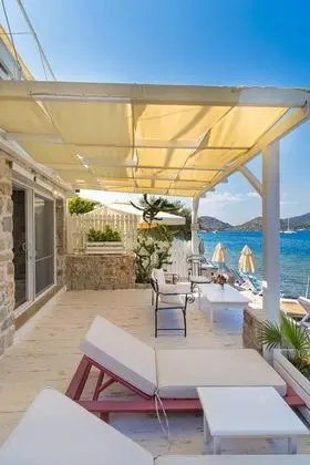 Taş Oda, Deniz Manzaralı, Teraslı