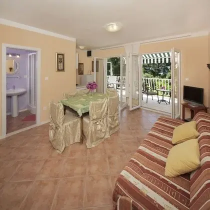 Apart Daire, Deniz Manzaralı