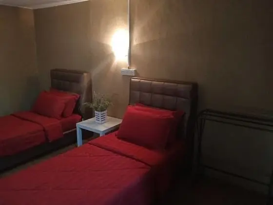 Basic Dağ Evi, 1 Büyük (Queen) Boy Yatak