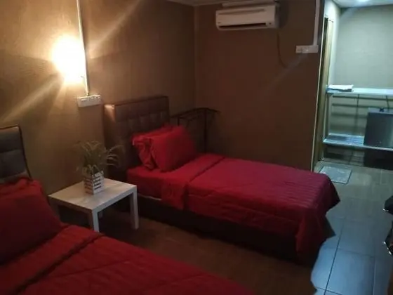 Basic Dağ Evi, 1 Büyük (Queen) Boy Yatak