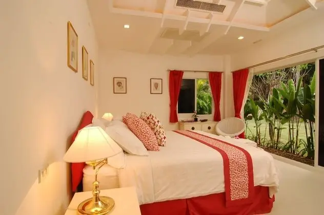 6 Bedrooms with Private Pool Villa