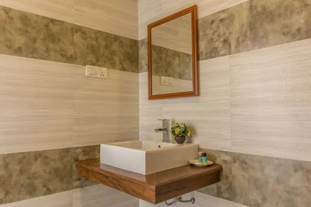 Deluxe Tek Büyük Yataklı Oda, Tepe Manzaralı