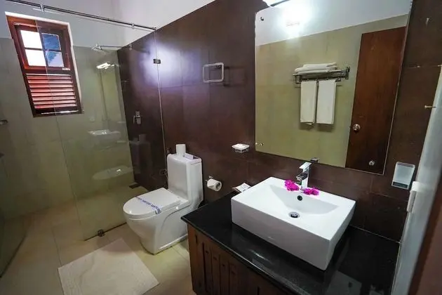 Deluxe Tek Büyük Yataklı Oda, Balkon