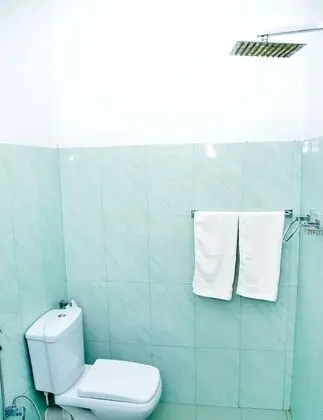 Deluxe Tek Büyük Yataklı Oda, Bahçe Manzaralı (2)
