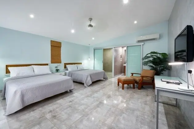 Premium Queen Double Room