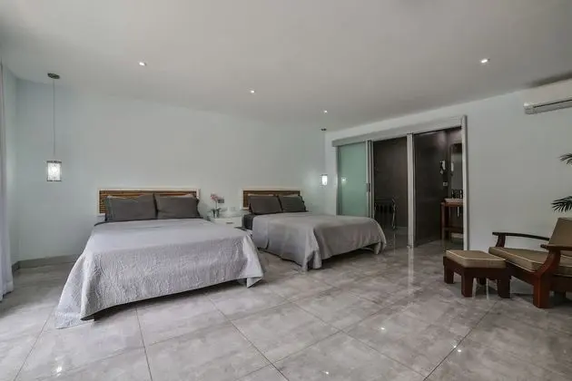 Premium Queen Double Room