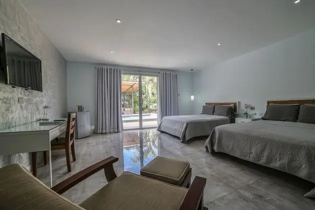 Premium Queen Double Room