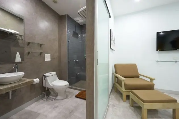 Standard King Room