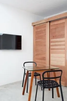 Deluxe Stüdyo, 1 Çift Kişilik Yatak, Havuz Manzaralı