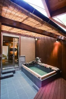 Deluxe Kır Evi, 2 Banyolu (Type A - 110, Hot Stoned Bath)
