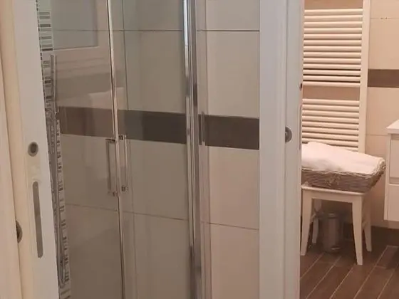 Deluxe Tek Büyük veya İki Ayrı Yataklı Oda (Tamb&b1)