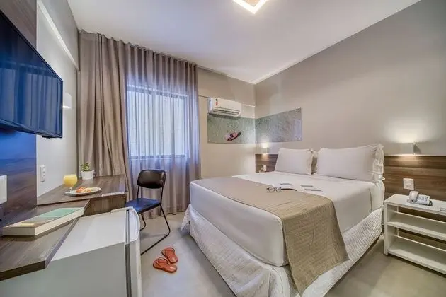 Quarto superior lateral