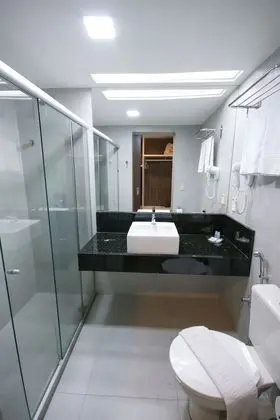Quarto superior lateral
