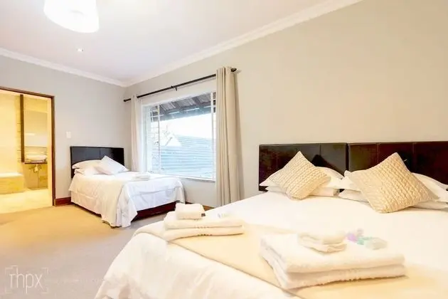 Family 4-bed Room