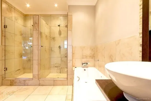 Family 4-bed Room