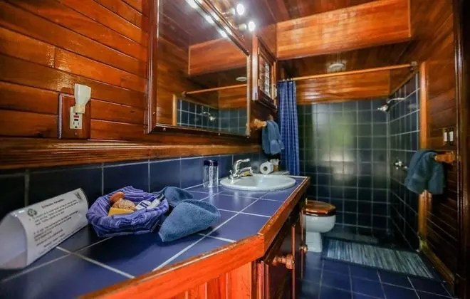 Standard Room, Lower Suite