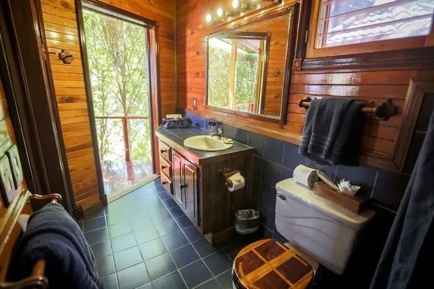 Standard Room, Upper Suite