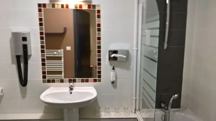 Dört Kişilik Oda