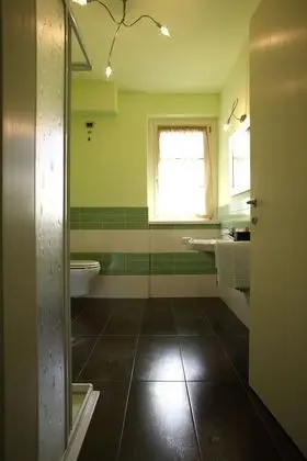Tek Büyük Yataklı Oda, Dağ Manzaralı