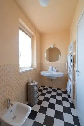 Tek Büyük Yataklı Oda, Dağ Manzaralı