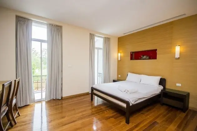 Family Room 8 Bed  Rooms
