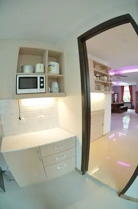 Family Room 8 Bed  Rooms