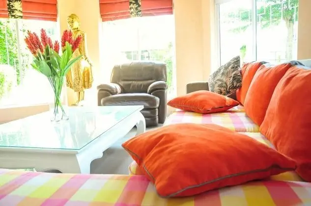 Family Room 8 Bed  Rooms