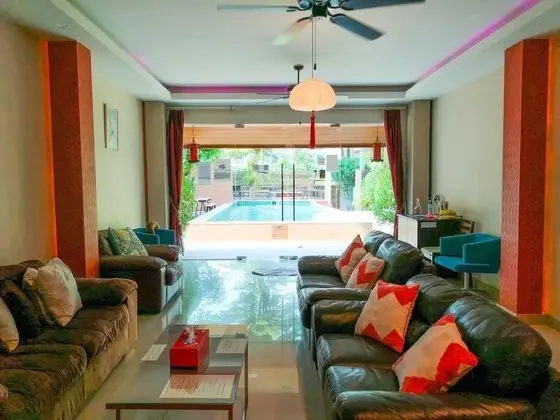 Tamnak villa with private pool