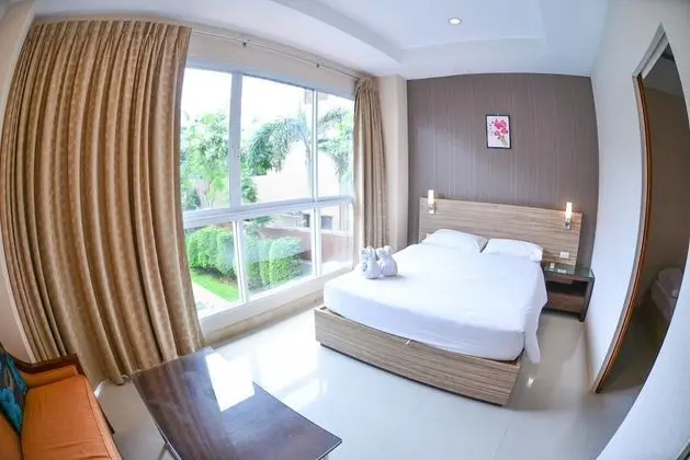 Tamnak villa with private pool
