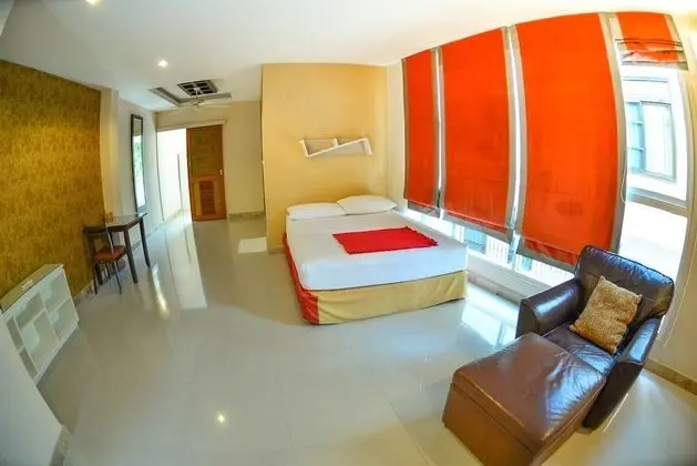 Tamnak villa with private pool