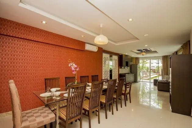 Tamnak villa with private pool