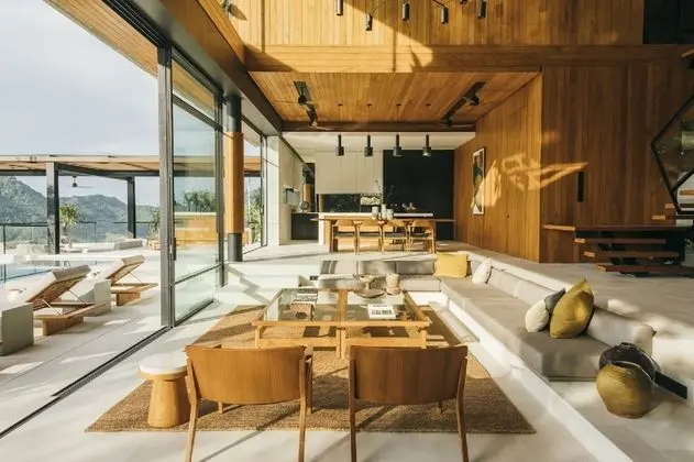 Luxury Villa, 4 Bedrooms, Private Pool, Ocean View (House of Herring)