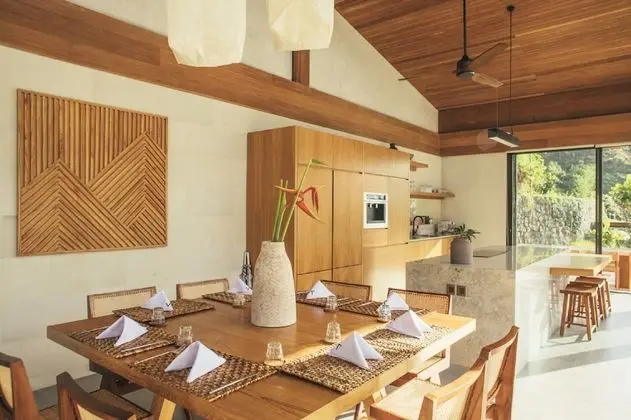 Luxury Villa, 4 Bedrooms, Private Pool, Ocean View (Villa Kami)