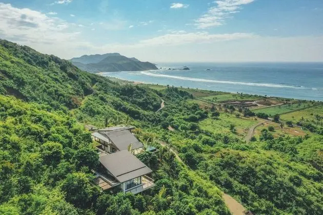 Luxury Villa, 4 Bedrooms, Private Pool, Ocean View (Villa Kami)