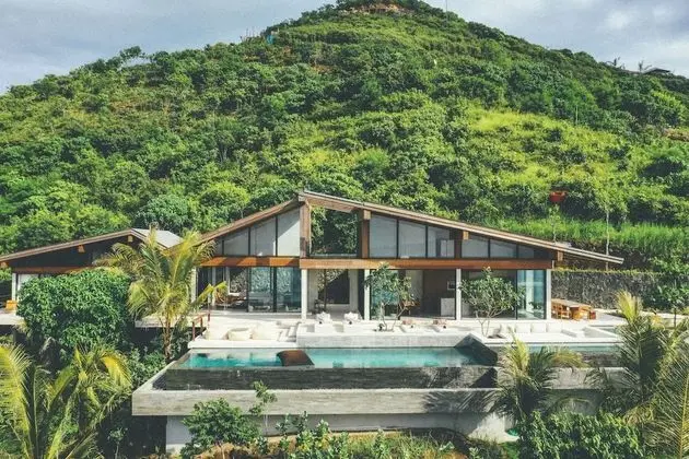 Luxury Villa, 4 Bedrooms, Private Pool, Ocean View (Villa Kami)