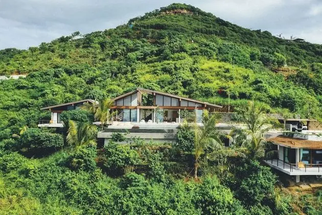 Luxury Villa, 4 Bedrooms, Private Pool, Ocean View (Villa Kami)
