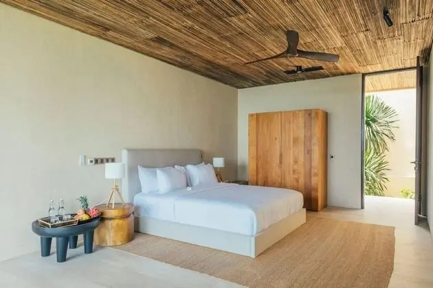 Luxury Villa, 4 Bedrooms, Private Pool, Ocean View (Villa Solah)