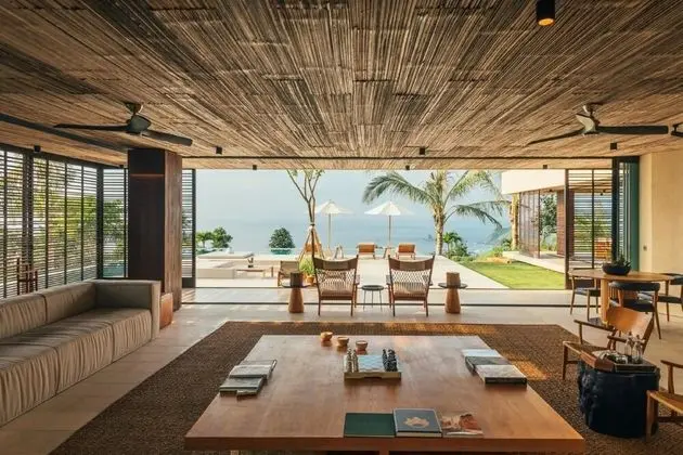 Luxury Villa, 4 Bedrooms, Private Pool, Ocean View (Villa Solah)