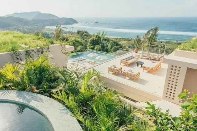 Luxury Villa, 4 Bedrooms, Private Pool, Ocean View (Villa Solah)