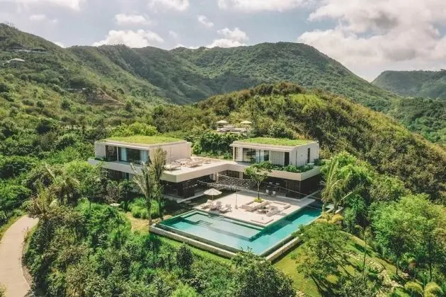 Luxury Villa, 4 Bedrooms, Private Pool, Ocean View (Villa Solah)
