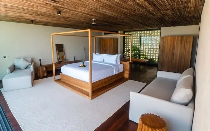Luxury Villa, 4 Bedrooms, Private Pool, Ocean View (Villa Solah)
