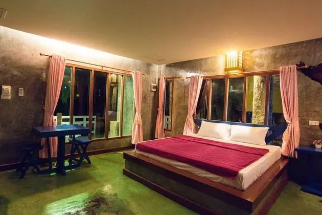 Dağ Evi, Nehir Manzaralı (Chalet River Side)