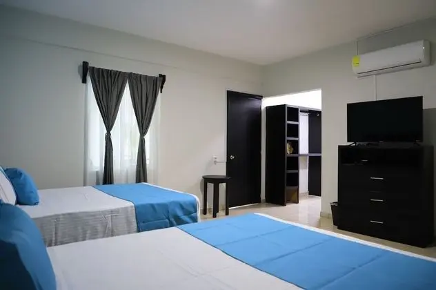 Deluxe Tek Büyük Yataklı Oda, 2 Çift Kişilik Yatak